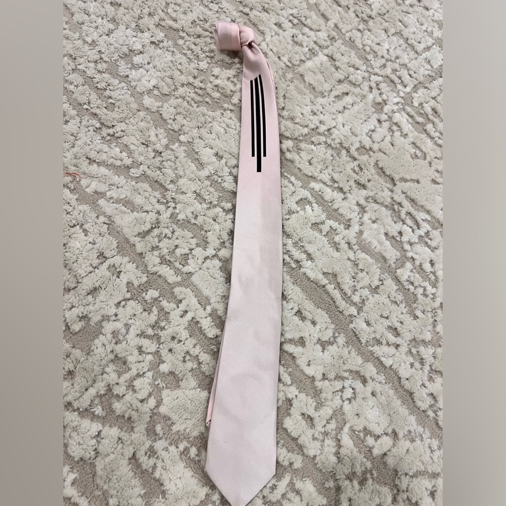 Prada men’s tie!
